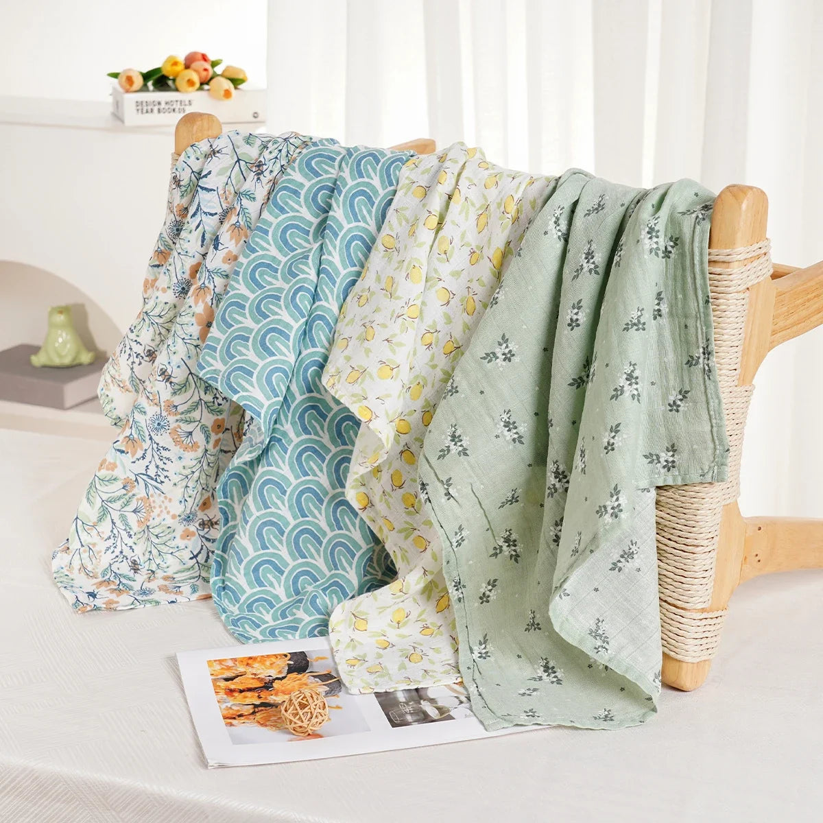 Elinfant 4-Piece Set – Soft Muslin Baby Burp Cloths & Drool Bibs, 60x60cm Comfortable Baby Scarf Blanket