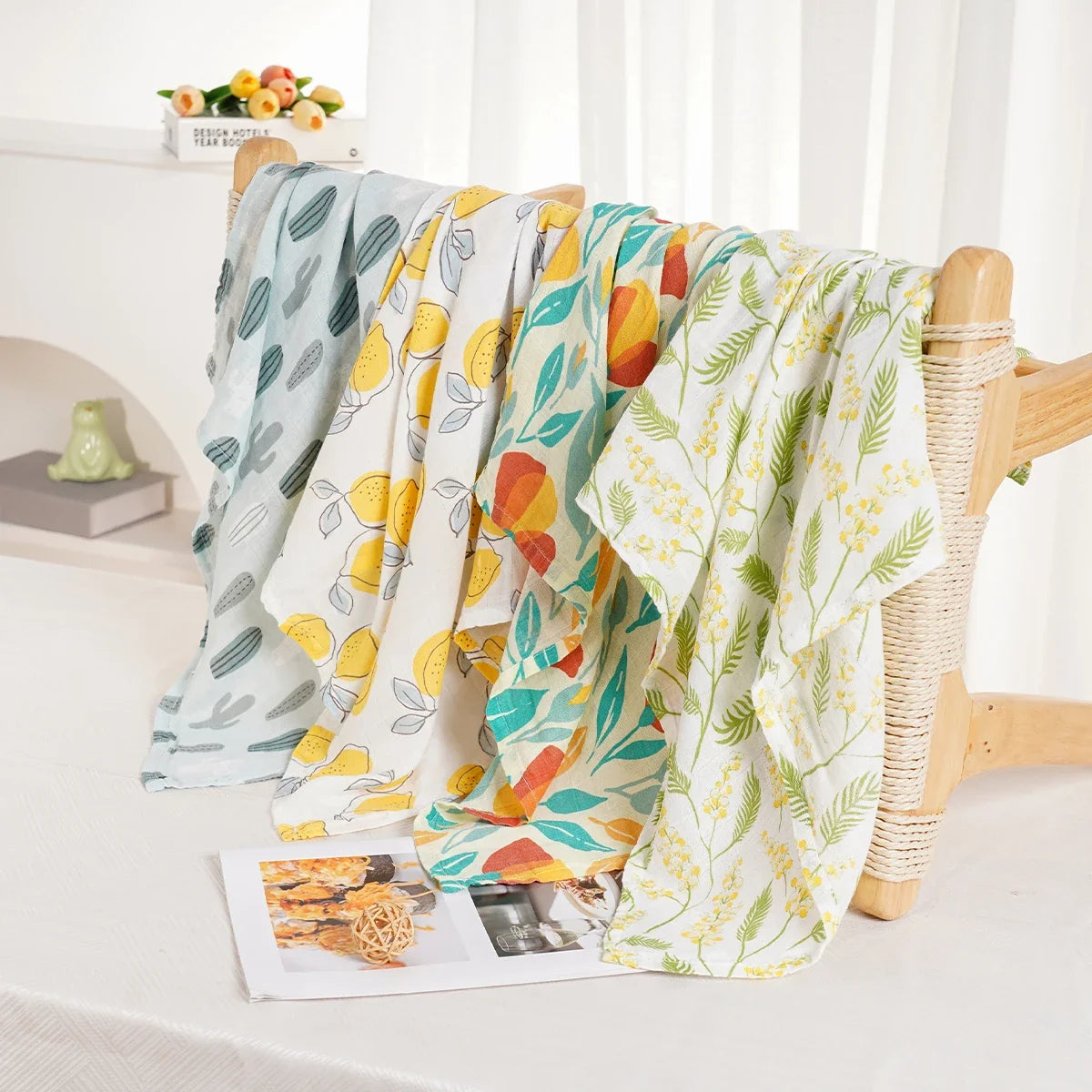 Elinfant 4-Piece Set – Soft Muslin Baby Burp Cloths & Drool Bibs, 60x60cm Comfortable Baby Scarf Blanket